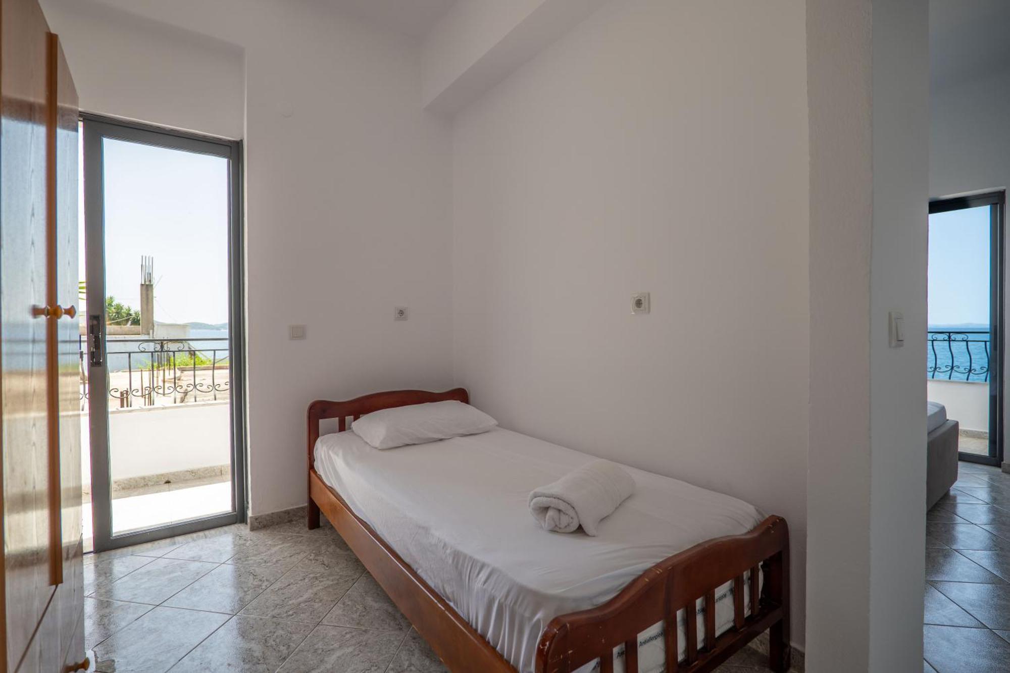 Sunset Aparthotel Sarandë Exterior foto