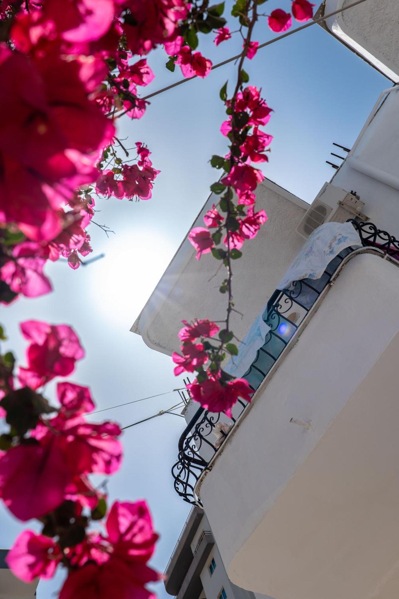 Sunset Aparthotel Sarandë Exterior foto